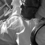 Hombre en hospital